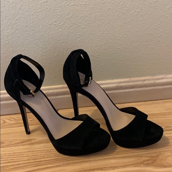 ALDO Black Suede Heels 7.5 - Picture 3 of 4